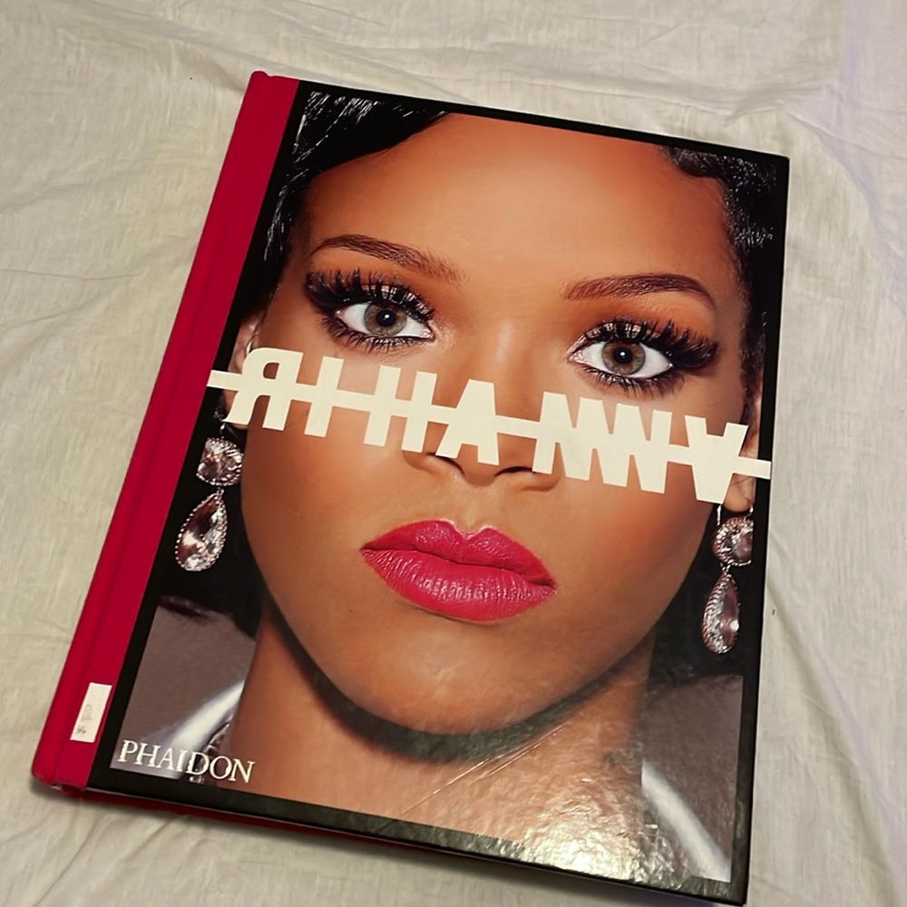 Rihanna book